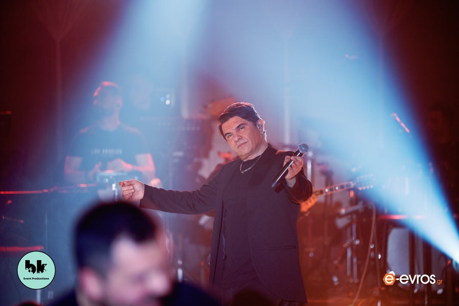 Η Αλεξανδρούπολη τραγούδησε με τον Νίκο Κουρκούλη στην «Νεράιδα»