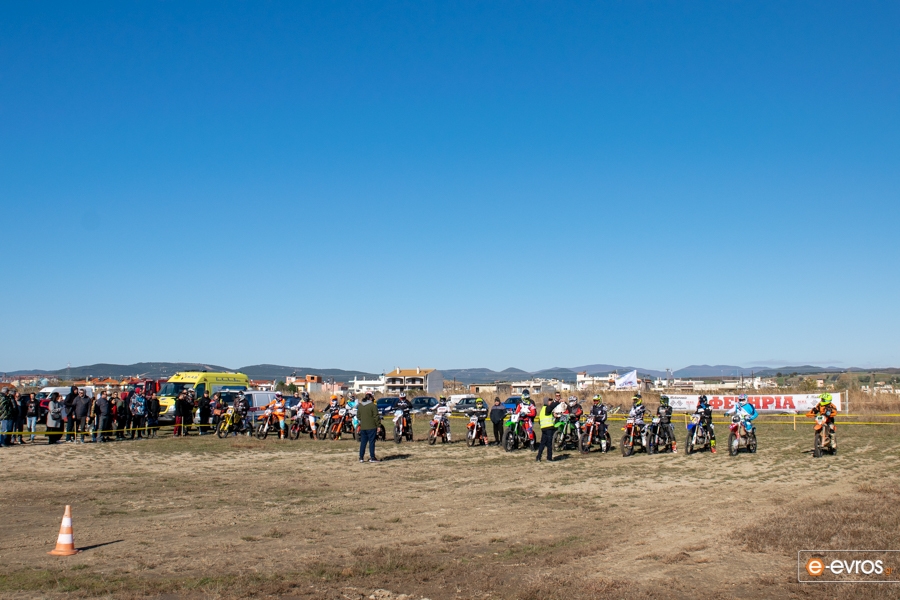 Φωτο & video από το Scramble της ΛΕΜΕ στην πίστα moto - cross του Απαλού