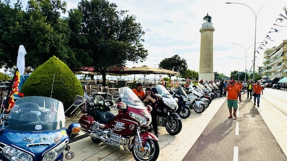 Στιγμιότυπο από το χθεσινό "pit stop" στο Φάρο