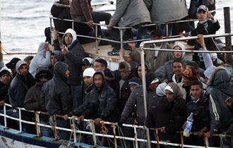 'Μόλις μπουν στα χωρικά μας ύδατα βάζουν μαχαίρι και τρυπάνε το φουσκωτό.'