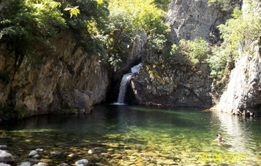 Οι δύο γυναίκες εντοπίστηκαν το πρωί της Πέμπτης σε χαράδρα.