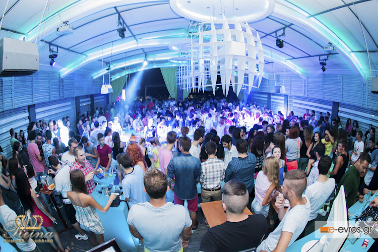 Reina summer clubbing: χαμός στο 'Big Bang VIP party'.
