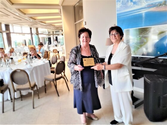 Η κ. Καραμιχάλη-Τσακίρη έλαβε το 2ο Βραβείο του 17ου Παγκόσμιου Λογοτεχνικού Διαγωνισμού με το μονόγραμμα «Δόμνα Βισβίζη - η Πρωτοκαπετάνισσα».