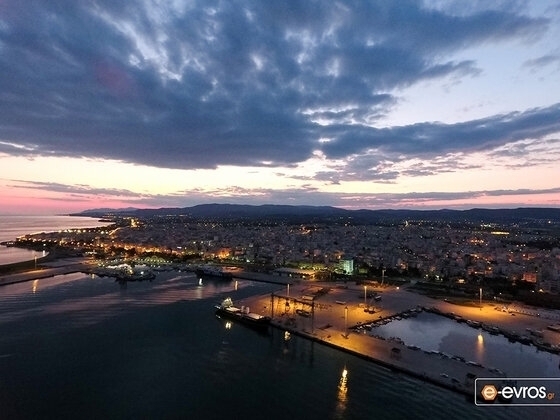 Πότε αναμένεται να είναι έτοιμη η 2η πλωτή μονάδα φυσικού αερίου στην Αλεξανδρούπολη