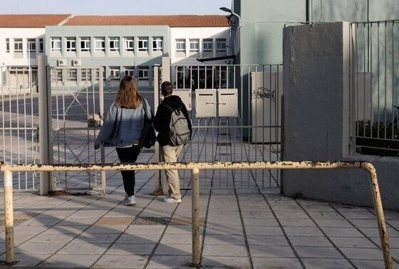 Ένα self test την εβδομάδα από τη Δευτέρα για μαθητές και εκπαιδευτικούς.