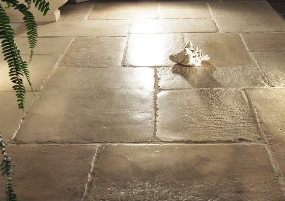 Δάπεδα εξωτερικού χώρου από την Marathon Stone.