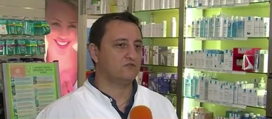 Αφήνει τη θέση του Προέδρου ο κ. Τερζής.