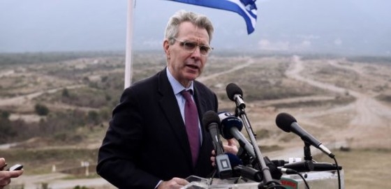 Ο πρέσβης των ΗΠΑ, Τζέφρι Πάιατ.