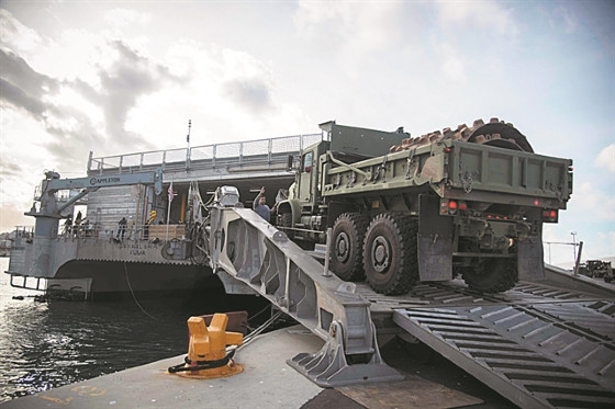 Τόση ισχυρή δύναμη πυρός σε ένα λιμάνι και σε ένα αεροδρόμιο πρώτη φορά θα συμβεί στην χώρα.